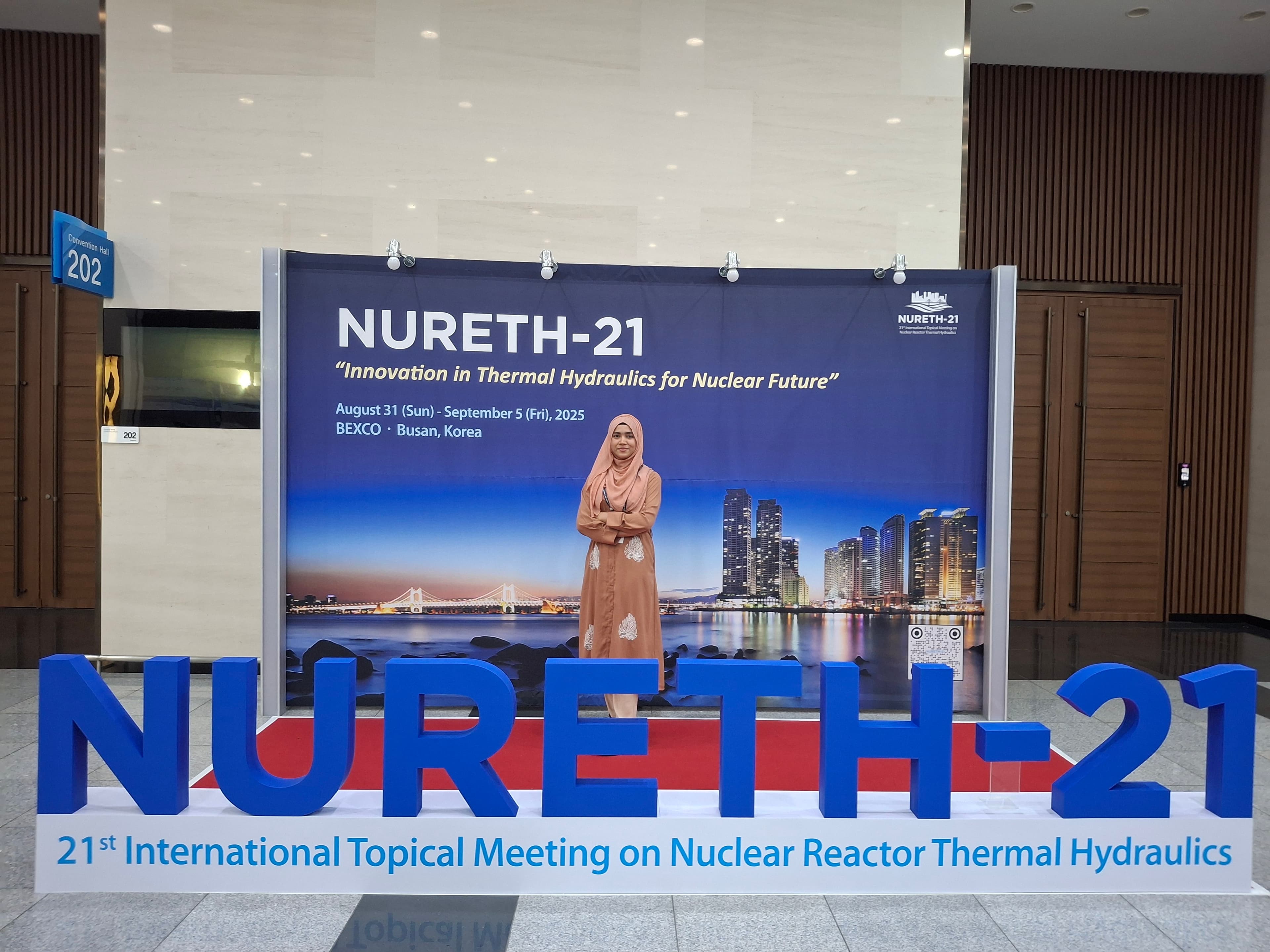 Logan, Nabila, and Meredith presented in NURETH-21 in Busan, South Korea