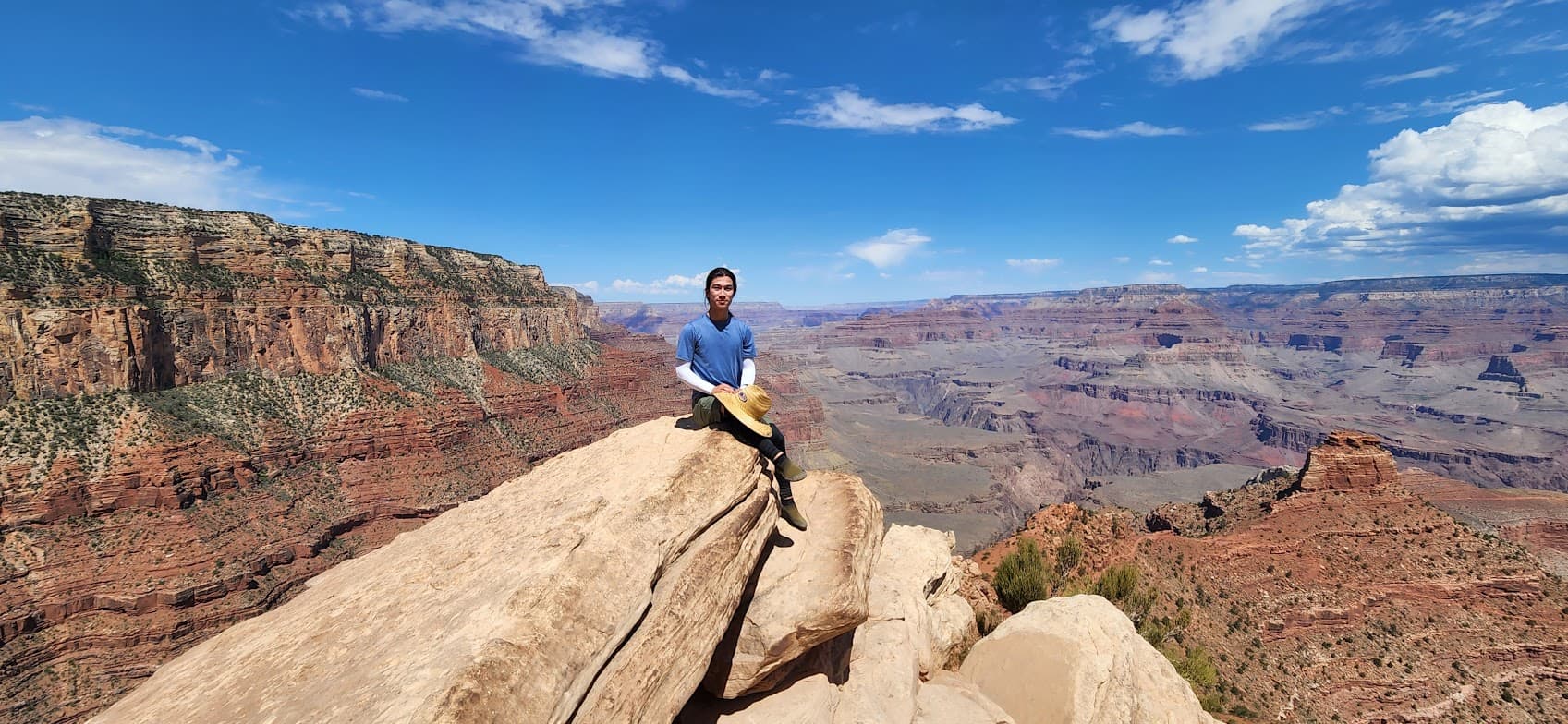 Leo Tunkle hero image